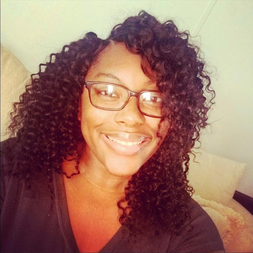 Meet your Posher, Jameika